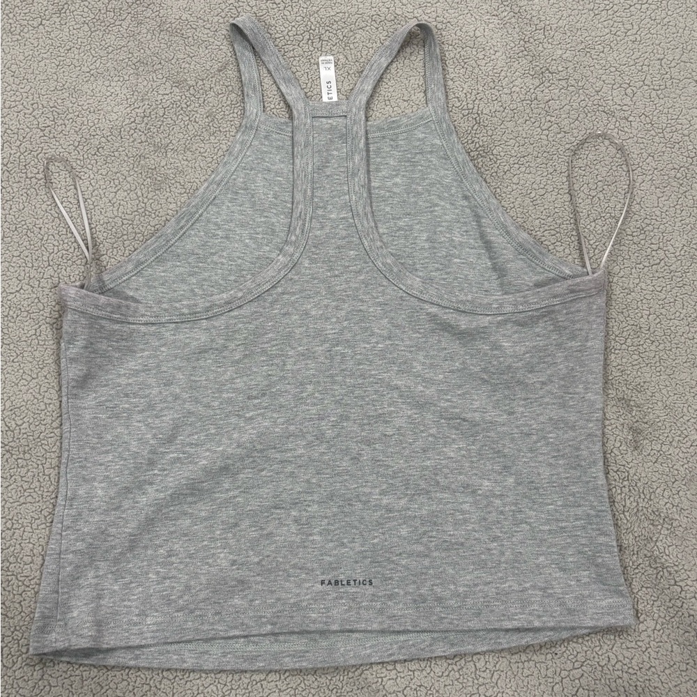 Fabletics Tank Top⭐️ - Picture 2 of 5